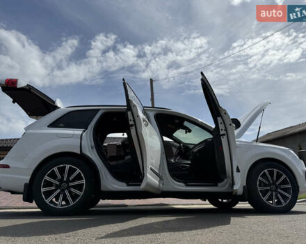 Білий Ауді Ку 7, об'ємом двигуна 3 л та пробігом 216 тис. км за 37500 $, фото 19 на Automoto.ua