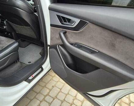 Білий Ауді Ку 7, об'ємом двигуна 2.97 л та пробігом 234 тис. км за 34500 $, фото 25 на Automoto.ua