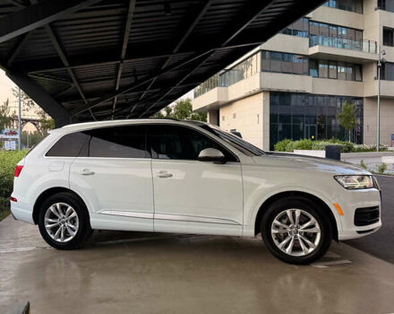 Белый Ауди Ку 7, объемом двигателя 3 л и пробегом 118 тыс. км за 27000 $, фото 2 на Automoto.ua