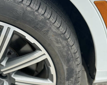 Белый Ауди Ку 7, объемом двигателя 3 л и пробегом 125 тыс. км за 29499 $, фото 18 на Automoto.ua