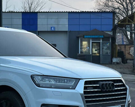 Белый Ауди Ку 7, объемом двигателя 3 л и пробегом 150 тыс. км за 25000 $, фото 2 на Automoto.ua