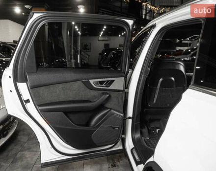 Білий Ауді Ку 7, об'ємом двигуна 2.97 л та пробігом 84 тис. км за 45900 $, фото 64 на Automoto.ua