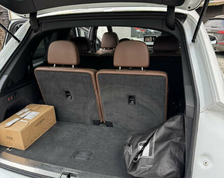 Белый Ауди Ку 7, объемом двигателя 3 л и пробегом 234 тыс. км за 20000 $, фото 10 на Automoto.ua