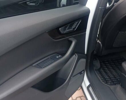 Белый Ауди Ку 7, объемом двигателя 3 л и пробегом 141 тыс. км за 28400 $, фото 39 на Automoto.ua