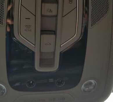 Белый Ауди Ку 7, объемом двигателя 2.97 л и пробегом 173 тыс. км за 42000 $, фото 8 на Automoto.ua