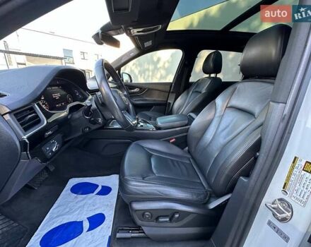 Білий Ауді Ку 7, об'ємом двигуна 3 л та пробігом 193 тис. км за 23300 $, фото 14 на Automoto.ua