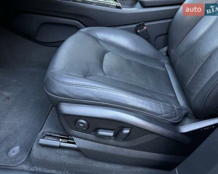 Белый Ауди Ку 7, объемом двигателя 3 л и пробегом 195 тыс. км за 23500 $, фото 29 на Automoto.ua