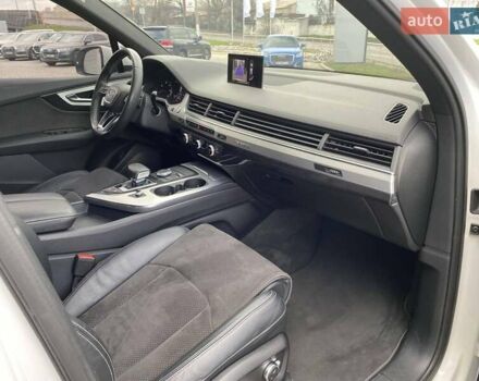 Білий Ауді Ку 7, об'ємом двигуна 2.97 л та пробігом 94 тис. км за 32900 $, фото 23 на Automoto.ua