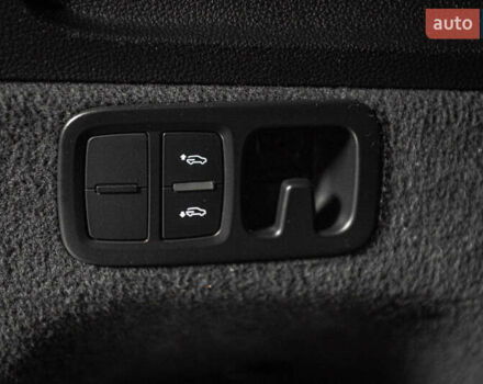 Білий Ауді Ку 7, об'ємом двигуна 2.97 л та пробігом 84 тис. км за 45900 $, фото 32 на Automoto.ua