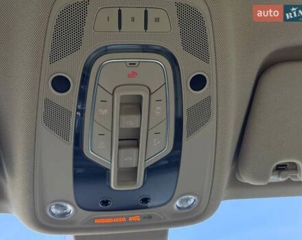 Ауді Ку 7 2017 у Рівному на Automoto.ua Білий Ауді Ку 7, об'ємом двигуна 3 л та пробігом 149 тис. км за 31000 $, фото 52 на Automoto.ua