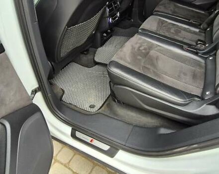 Білий Ауді Ку 7, об'ємом двигуна 2.97 л та пробігом 234 тис. км за 34500 $, фото 17 на Automoto.ua