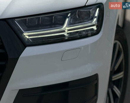 Білий Ауді Ку 7, об'ємом двигуна 3 л та пробігом 216 тис. км за 37500 $, фото 11 на Automoto.ua