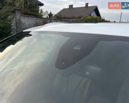 Білий Ауді Ку 7, об'ємом двигуна 2 л та пробігом 109 тис. км за 23900 $, фото 75 на Automoto.ua