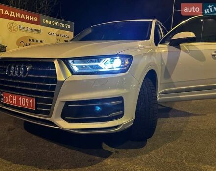 Білий Ауді Ку 7, об'ємом двигуна 2 л та пробігом 92 тис. км за 27900 $, фото 10 на Automoto.ua