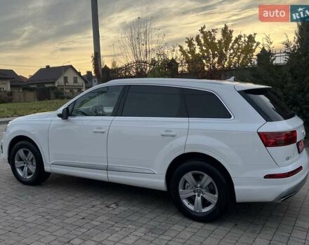 Білий Ауді Ку 7, об'ємом двигуна 2 л та пробігом 109 тис. км за 23900 $, фото 9 на Automoto.ua