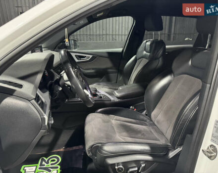 Белый Ауди Ку 7, объемом двигателя 2.97 л и пробегом 165 тыс. км за 38500 $, фото 19 на Automoto.ua