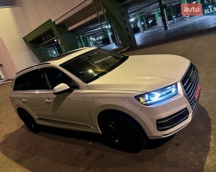 Білий Ауді Ку 7, об'ємом двигуна 2 л та пробігом 92 тис. км за 27900 $, фото 6 на Automoto.ua
