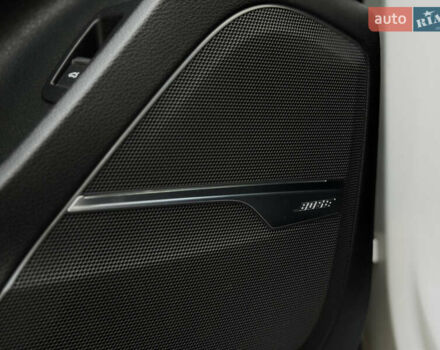 Белый Ауди Ку 7, объемом двигателя 3 л и пробегом 228 тыс. км за 26850 $, фото 26 на Automoto.ua