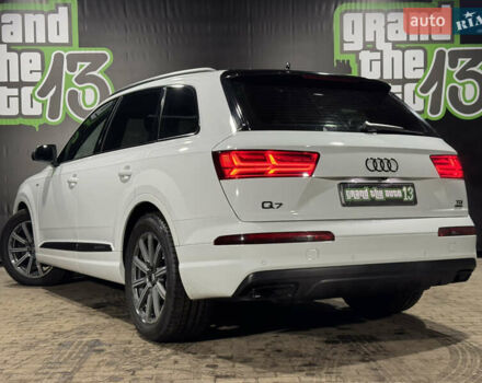 Белый Ауди Ку 7, объемом двигателя 2.97 л и пробегом 165 тыс. км за 38500 $, фото 16 на Automoto.ua