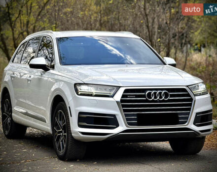 Белый Ауди Ку 7, объемом двигателя 3 л и пробегом 228 тыс. км за 26850 $, фото 7 на Automoto.ua