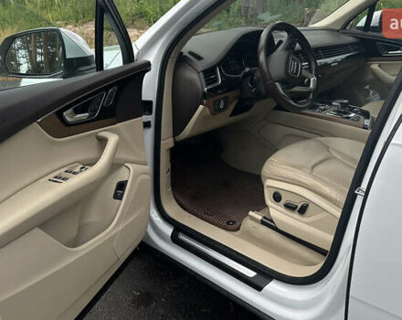 Белый Ауди Ку 7, объемом двигателя 1.98 л и пробегом 140 тыс. км за 26000 $, фото 4 на Automoto.ua