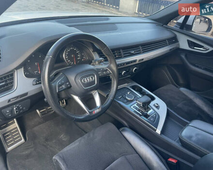 Белый Ауди Ку 7, объемом двигателя 2.97 л и пробегом 92 тыс. км за 39900 $, фото 36 на Automoto.ua