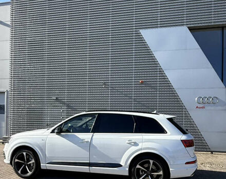 Белый Ауди Ку 7, объемом двигателя 2 л и пробегом 100 тыс. км за 41500 $, фото 6 на Automoto.ua