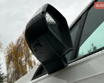 Білий Ауді Ку 7, об'ємом двигуна 3 л та пробігом 137 тис. км за 28800 $, фото 27 на Automoto.ua