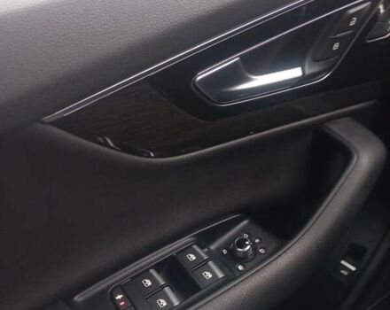 Белый Ауди Ку 7, объемом двигателя 3 л и пробегом 141 тыс. км за 28400 $, фото 49 на Automoto.ua