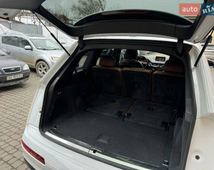 Білий Ауді Ку 7, об'ємом двигуна 3 л та пробігом 171 тис. км за 25000 $, фото 32 на Automoto.ua