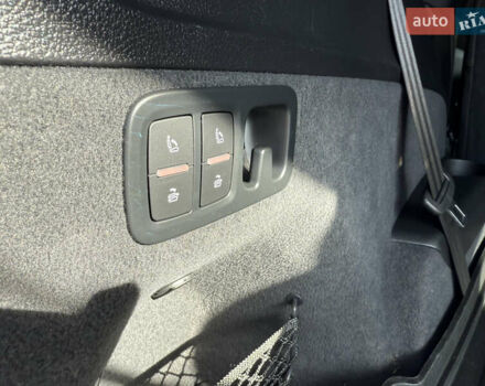 Ауді Ку 7 2017 у Львові на Automoto.ua Білий Ауді Ку 7, об'ємом двигуна 3 л та пробігом 159 тис. км за 23950 $, фото 48 на Automoto.ua