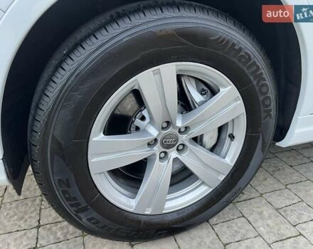 Білий Ауді Ку 7, об'ємом двигуна 2 л та пробігом 109 тис. км за 23900 $, фото 78 на Automoto.ua