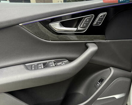 Білий Ауді Ку 7, об'ємом двигуна 3 л та пробігом 242 тис. км за 24900 $, фото 18 на Automoto.ua