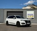 Белый Ауди Ку 7, объемом двигателя 3 л и пробегом 109 тыс. км за 32000 $, фото 1 на Automoto.ua