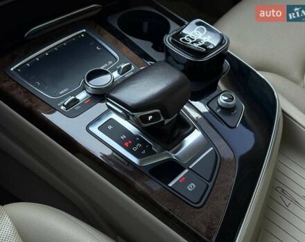 Ауді Ку 7 2017 у Рівному на Automoto.ua Білий Ауді Ку 7, об'ємом двигуна 3 л та пробігом 149 тис. км за 31000 $, фото 46 на Automoto.ua