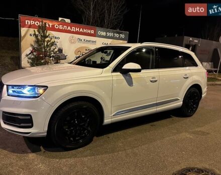 Білий Ауді Ку 7, об'ємом двигуна 2 л та пробігом 92 тис. км за 27900 $, фото 13 на Automoto.ua