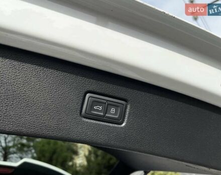 Белый Ауди Ку 7, объемом двигателя 3 л и пробегом 144 тыс. км за 23999 $, фото 39 на Automoto.ua