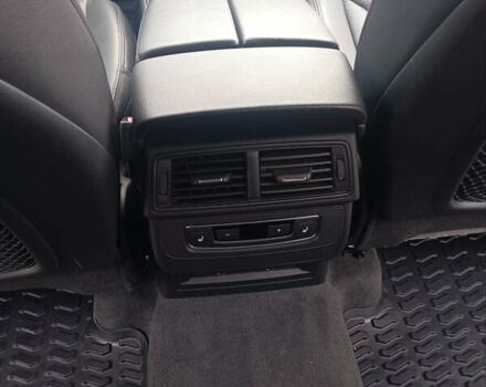 Белый Ауди Ку 7, объемом двигателя 3 л и пробегом 141 тыс. км за 28400 $, фото 30 на Automoto.ua