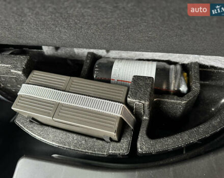 Білий Ауді Ку 7, об'ємом двигуна 3 л та пробігом 171 тис. км за 25000 $, фото 38 на Automoto.ua