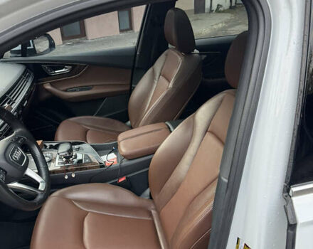 Белый Ауди Ку 7, объемом двигателя 3 л и пробегом 234 тыс. км за 20000 $, фото 7 на Automoto.ua