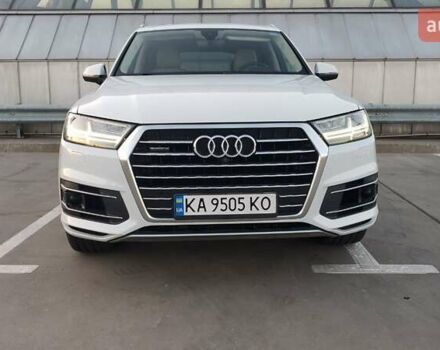 Белый Ауди Ку 7, объемом двигателя 3 л и пробегом 242 тыс. км за 25900 $, фото 5 на Automoto.ua