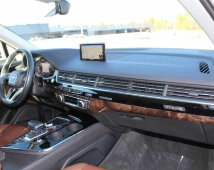 Білий Ауді Ку 7, об'ємом двигуна 3 л та пробігом 70 тис. км за 9000 $, фото 10 на Automoto.ua