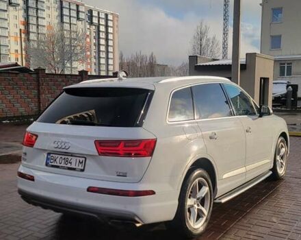 Белый Ауди Ку 7, объемом двигателя 3 л и пробегом 181 тыс. км за 24700 $, фото 4 на Automoto.ua