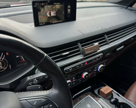 Белый Ауди Ку 7, объемом двигателя 3 л и пробегом 234 тыс. км за 20000 $, фото 9 на Automoto.ua