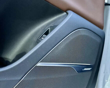 Белый Ауди Ку 7, объемом двигателя 1.98 л и пробегом 103 тыс. км за 29900 $, фото 10 на Automoto.ua