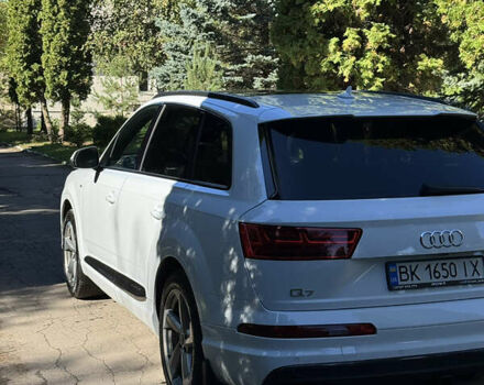 Білий Ауді Ку 7, об'ємом двигуна 1.98 л та пробігом 134 тис. км за 26900 $, фото 20 на Automoto.ua