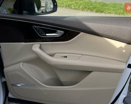 Білий Ауді Ку 7, об'ємом двигуна 3 л та пробігом 167 тис. км за 23500 $, фото 45 на Automoto.ua