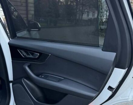 Белый Ауди Ку 7, объемом двигателя 3 л и пробегом 195 тыс. км за 23500 $, фото 35 на Automoto.ua