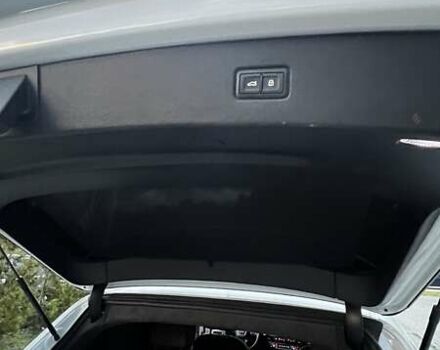 Білий Ауді Ку 7, об'ємом двигуна 3 л та пробігом 94 тис. км за 35000 $, фото 18 на Automoto.ua