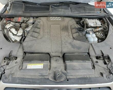 Белый Ауди Ку 7, объемом двигателя 3 л и пробегом 136 тыс. км за 7300 $, фото 10 на Automoto.ua